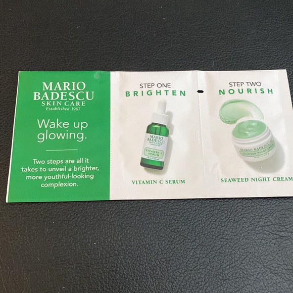 NIB Clarins and Mario Badescu gift set 9 clarins + MB wake up glowing + pouch - Picture 7 of 14